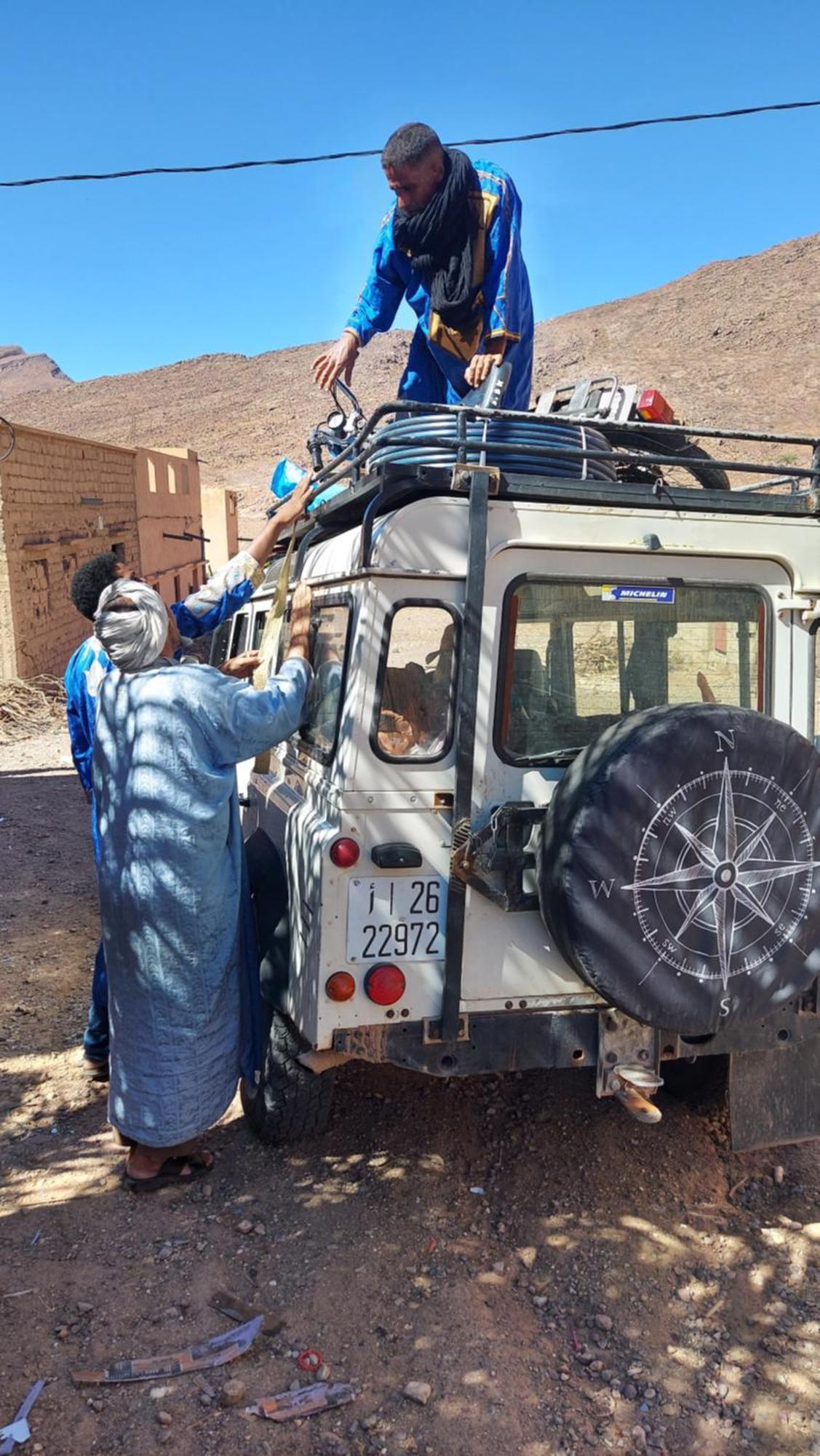 Bivouac Les Nomades & Foum Zguid To Chegaga Tours Hotell Exteriör bild