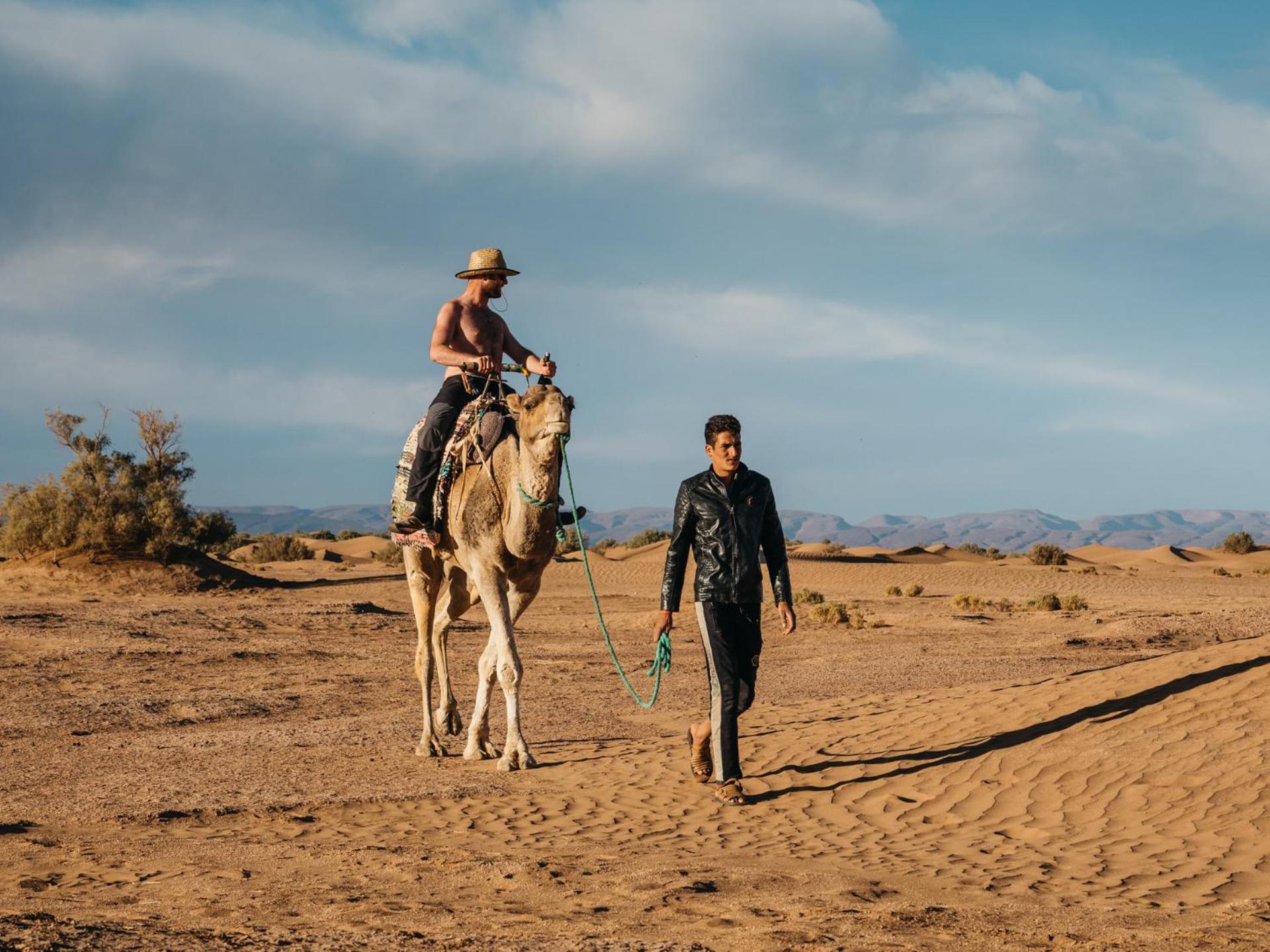 Bivouac Les Nomades & Foum Zguid To Chegaga Tours Hotell Exteriör bild